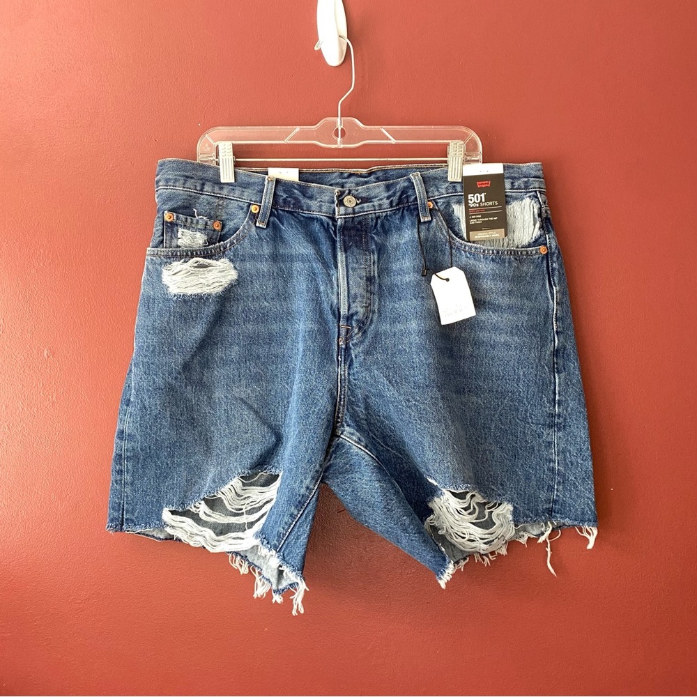 NEW Levi’s Women’s 16W 501 ‘90s Ripped Denim Cotton Mid Rise Blue Shorts